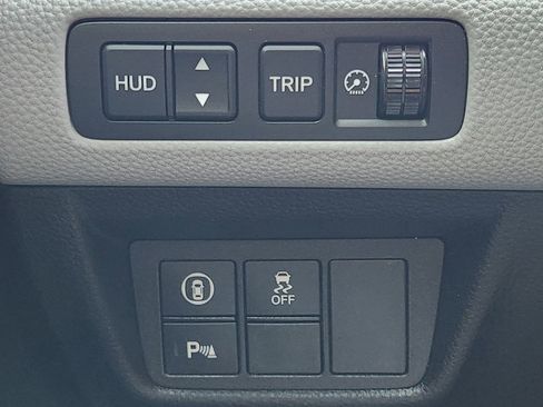 Certified 2018 Honda Accord Touring image 21