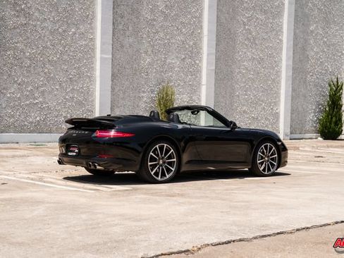 Used 2013 Porsche 911 Carrera RWD image 44