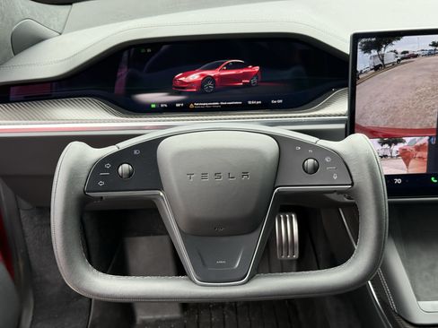 Used 2022 Tesla Model S Plaid AWD/4WD image 15