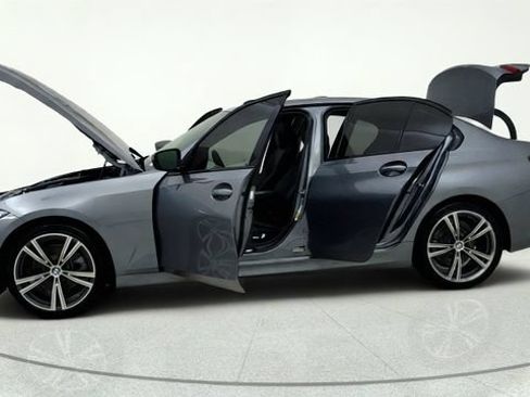 Used 2023 BMW 330i Sedan w/ Driving Assistance Package RWD image 16