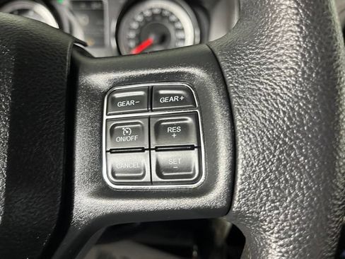 Used 2019 RAM 1500 Express w/ Express Value Package AWD/4WD image 21