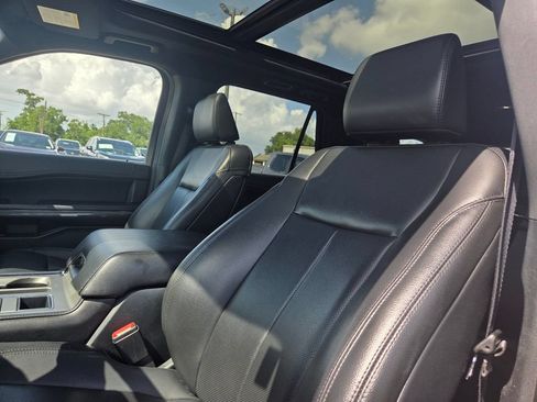 Used 2021 Ford Expedition XLT RWD image 11