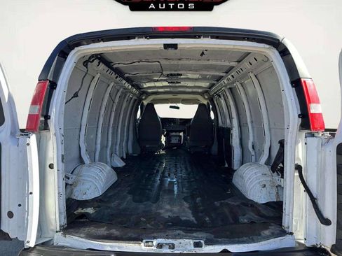 Used 2016 Chevrolet Express 2500 Extended image 11