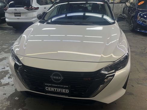 Certified 2025 Nissan Sentra SR w/ SR Premium Package image 7