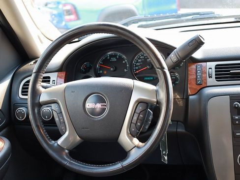 Used 2008 GMC Sierra 2500 SLT w/ Z71 Off-Road Package image 20