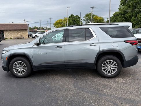 Used 2023 Chevrolet Traverse LT AWD/4WD image 5