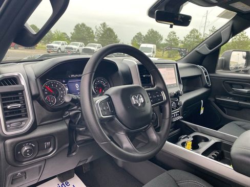 New 2026 RAM 1500 Express image 13