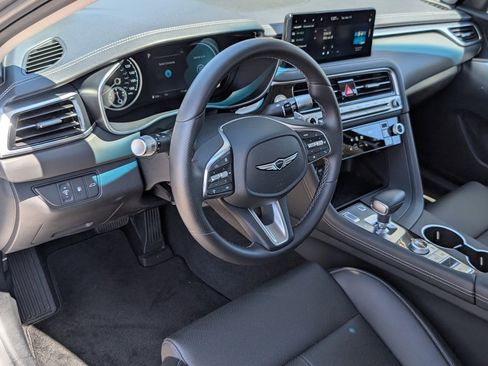 Used 2026 Genesis G70 2.5T image 14