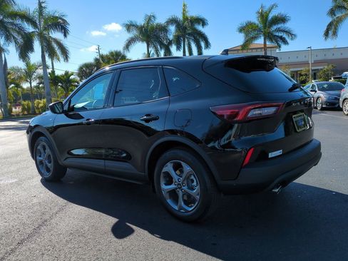 New 2026 Ford Escape ST-Line image 6