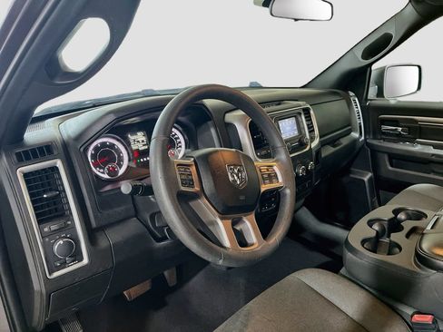 Used 2022 RAM 1500 Warlock AWD/4WD image 9