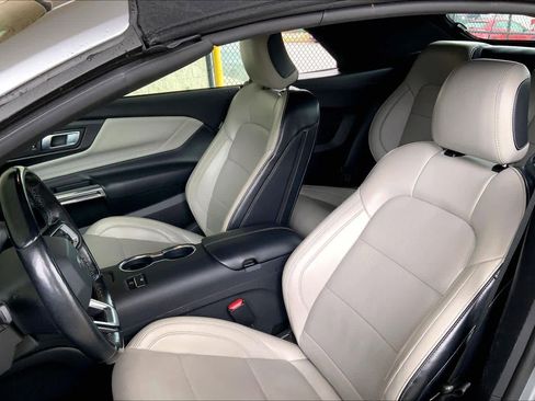 Used 2024 Ford Mustang Premium RWD image 7