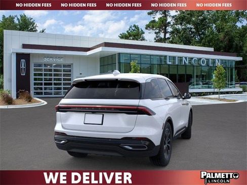 New 2026 Lincoln Nautilus Premier image 8