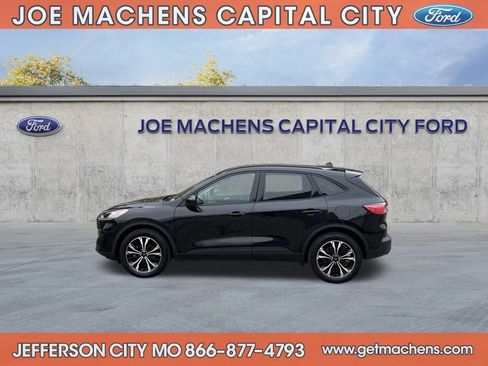 Certified 2022 Ford Escape SEL w/ SEL Stealth AWD Package image 5
