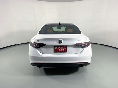 New 2024 Alfa Romeo Giulia Ti image 10