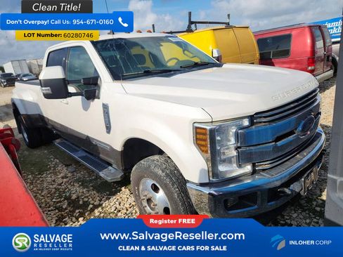 Used 2019 Ford F350 Lariat w/ Lariat Ultimate Package AWD/4WD image 5