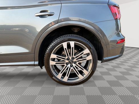 Used 2018 Audi SQ5 Premium Plus AWD/4WD image 29