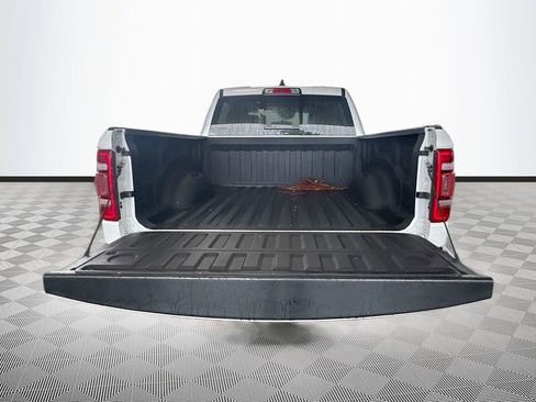 Used 2021 RAM 1500 Laramie RWD image 30