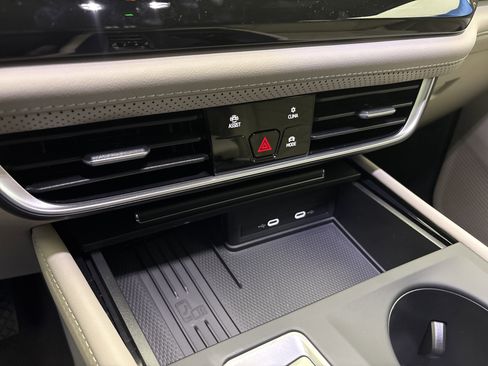 New 2026 Volkswagen Atlas SE image 20