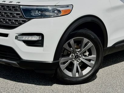 Used 2021 Ford Explorer XLT w/ Equipment Group 202A