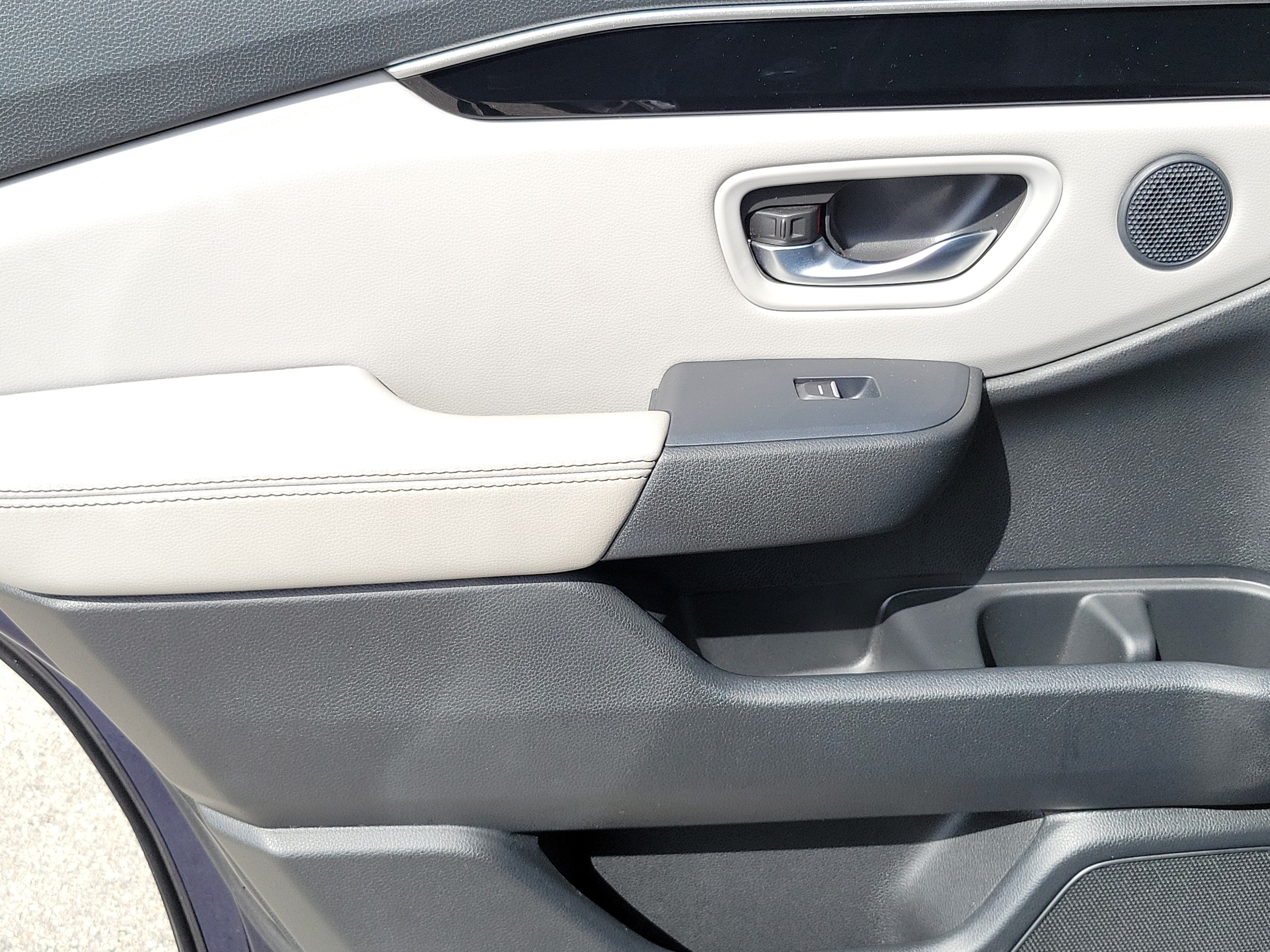 Used 2023 Honda Pilot EX-L image 30