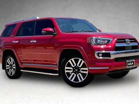 Used 2024 Toyota 4Runner Limited AWD/4WD image 21