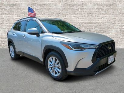 Used 2023 Toyota Corolla Cross LE w/ Moonroof Package