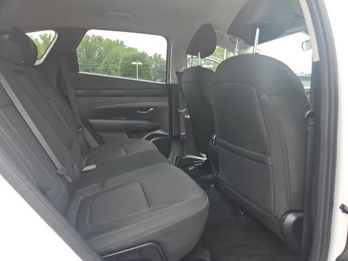Used 2025 Hyundai Tucson SEL FWD image 17