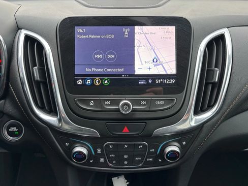 Used 2019 Chevrolet Equinox Premier image 9