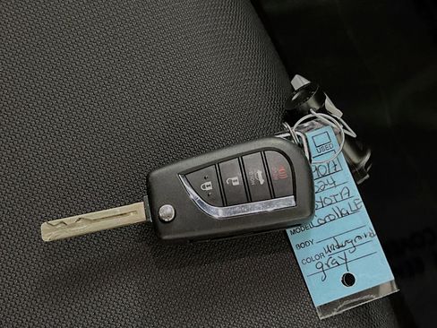 Used 2024 Toyota Corolla LE FWD image 36
