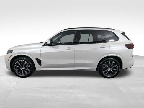 Used 2025 BMW X5 xDrive40i AWD/4WD image 19