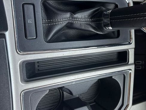Used 2016 Ford F150 Lariat w/ Equipment Group 502A Luxury RWD image 18