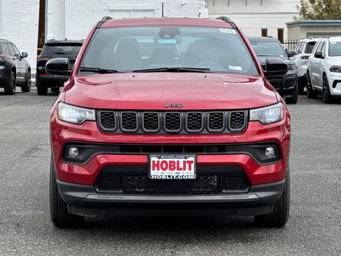 New 2026 Jeep Compass Latitude image 8