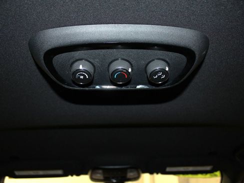 Used 2025 Dodge Durango GT image 38