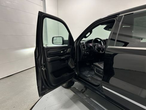 Used 2019 RAM 1500 Limited image 23