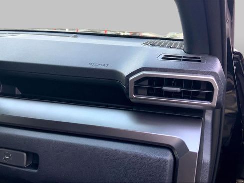 Used 2026 Toyota 4Runner SR5 AWD/4WD image 19