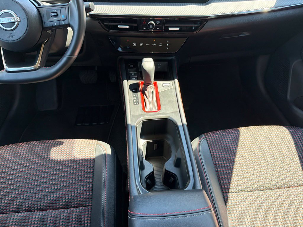 Used 2026 Nissan Kicks SR FWD image 27