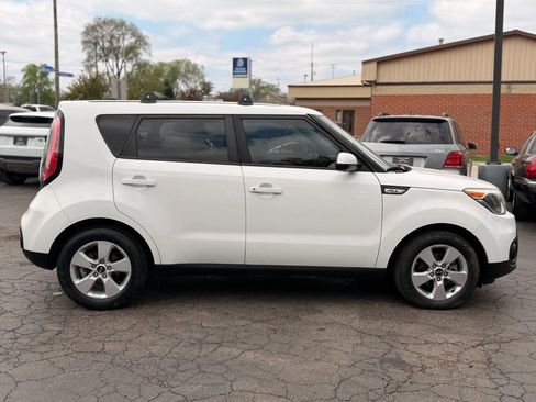 Used 2018 Kia Soul FWD image 18