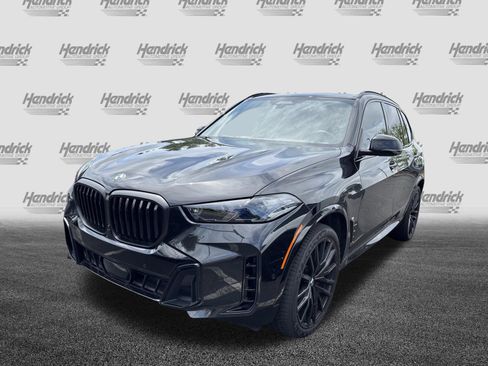 Used 2024 BMW X5 sDrive40i w/ M Sport Package RWD image 11