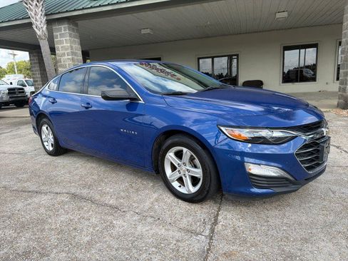 Used 2023 Chevrolet Malibu LS FWD image 3