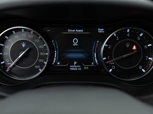 Used 2022 Maserati Ghibli Modena Q4 image 17