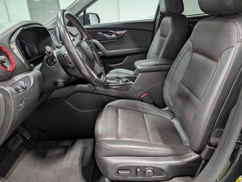 Used 2021 Chevrolet Blazer RS w/ Enhanced Convenience Package image 4