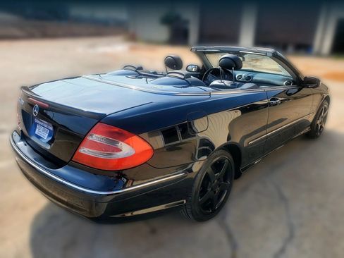 Used 2005 Mercedes-Benz CLK 500 Cabriolet image 51