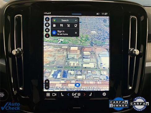 Used 2025 Volvo XC40 B5 Core image 36