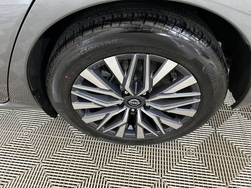 Used 2023 Nissan Altima 2.5 SV FWD image 10