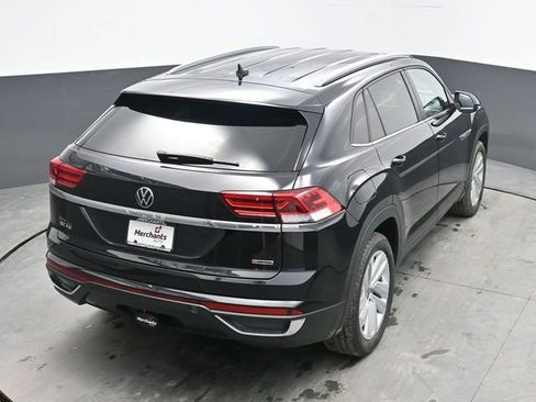 Used 2022 Volkswagen Atlas Cross Sport SE image 24