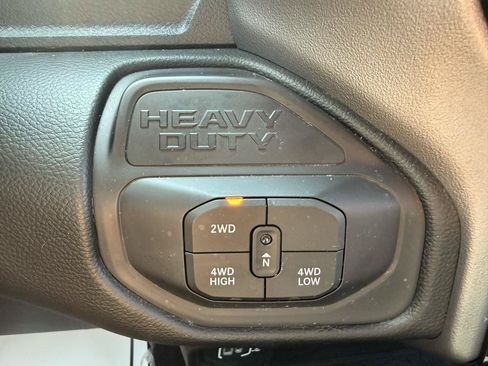 Used 2026 RAM 2500 Big Horn AWD/4WD image 22