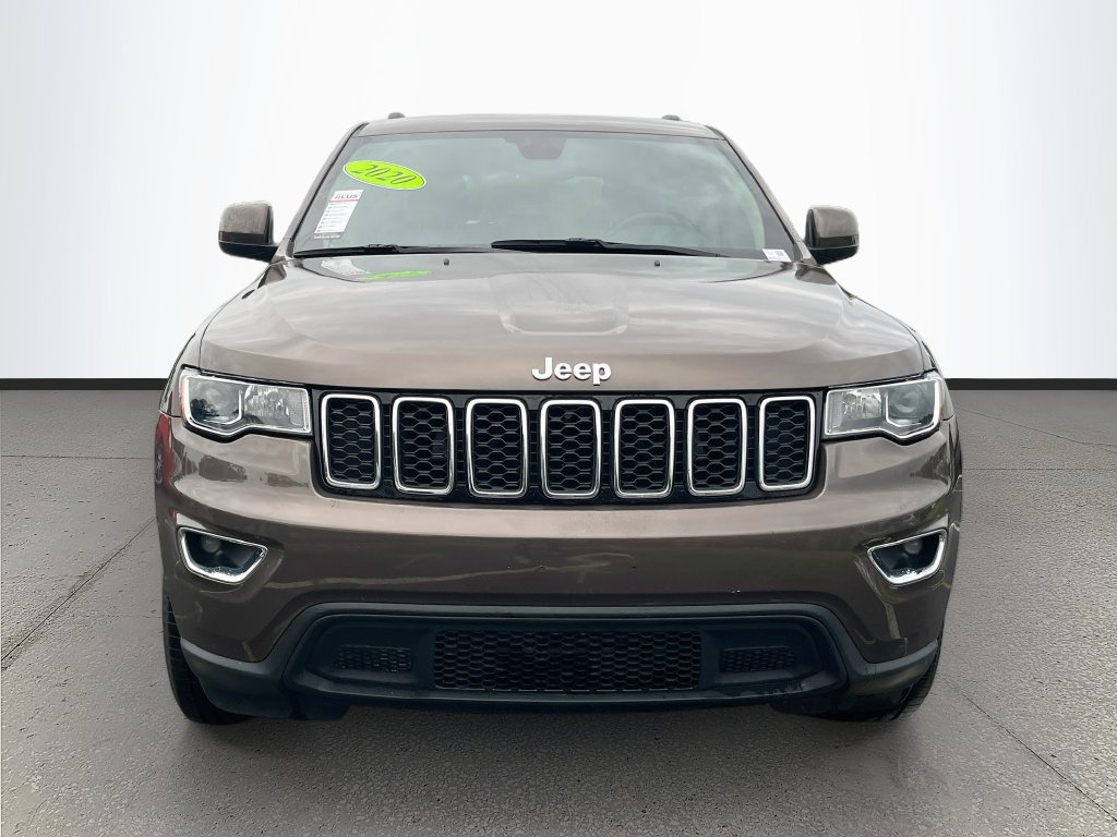 Used 2020 Jeep Grand Cherokee Laredo w/ 18" Wheel & 8.4" Radio Group RWD image 2