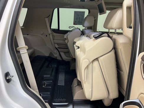 Used 2018 GMC Yukon Denali w/ Open Road Package image 32