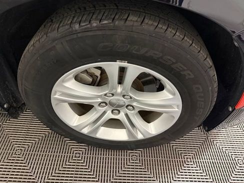 Used 2021 Dodge Charger SXT RWD image 10