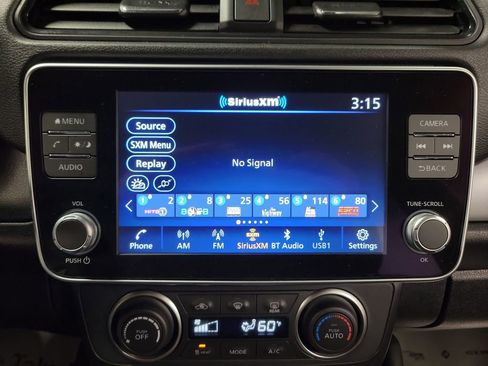 Used 2023 Nissan Leaf S image 17